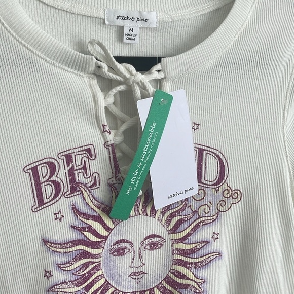 Stitch & Pine Cut Out Be Kind Sun Shine Bright Top l SIZE M - Picture 8 of 9